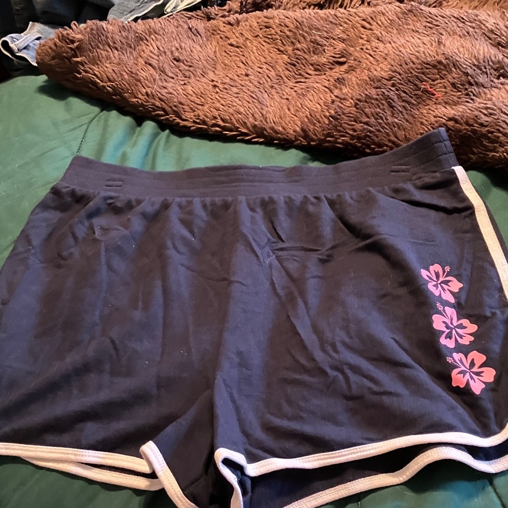 Navy Shorts with Pink Floral Design Size Lg (11-13) No Boundaries